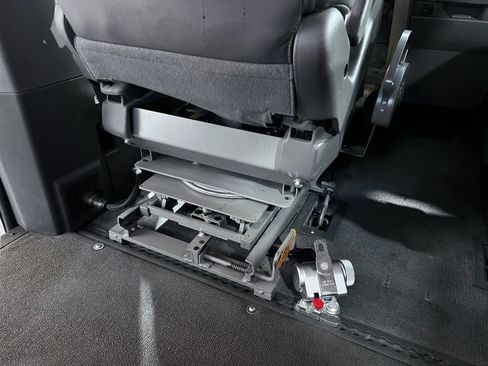 Used 2011 Honda Odyssey EX-L image 26
