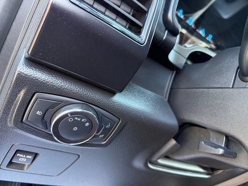 Used 2019 Ford Expedition Max XL AWD/4WD image 17