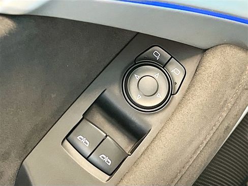 Used 2018 Chevrolet Camaro ZL1 image 17