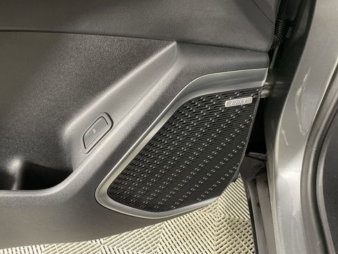 New 2025 Buick Enclave Preferred w/ Power Package image 23