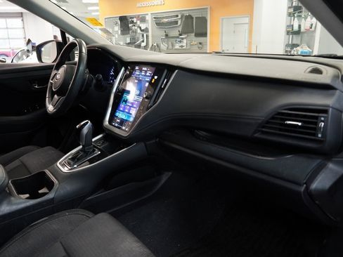 Used 2020 Subaru Outback Premium w/ Popular Package #1 image 28