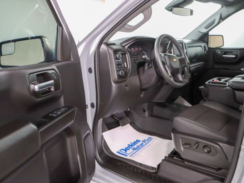 Used 2024 Chevrolet Silverado 1500 Custom AWD/4WD image 3