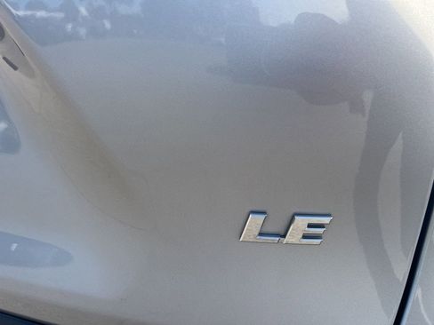 Used 2023 Toyota RAV4 LE image 7