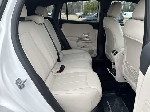 New 2026 Mercedes-Benz GLA 250 4MATIC image 18