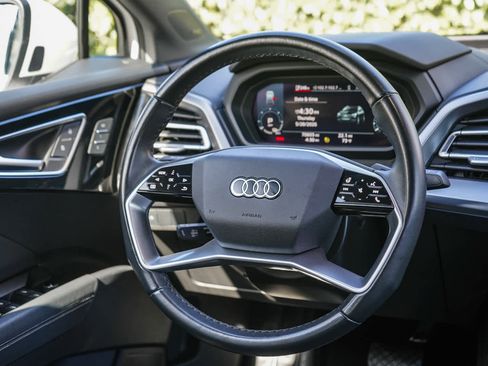 Used 2023 Audi Q4 e-tron Premium Plus w/ Premium Plus RWD image 15