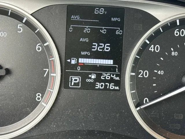Certified 2025 Nissan Kicks Play S FWD image 41