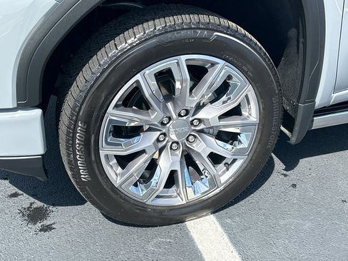 Used 2025 GMC Sierra 1500 Denali w/ Denali Reserve Package image 38