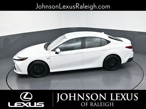 Used 2026 Toyota Camry LE image 29