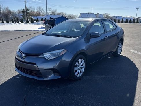 Used 2016 Toyota Corolla LE image 3