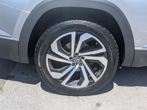 Used 2022 Volkswagen Atlas SEL AWD/4WD image 9