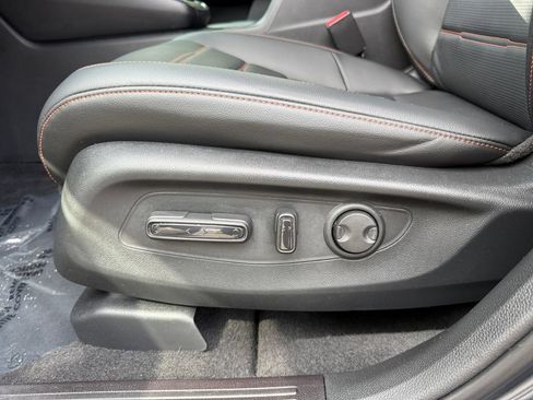 Used 2025 Honda CR-V Sport-L image 10