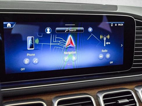 Used 2025 Mercedes-Benz GLE 450e 4MATIC image 16