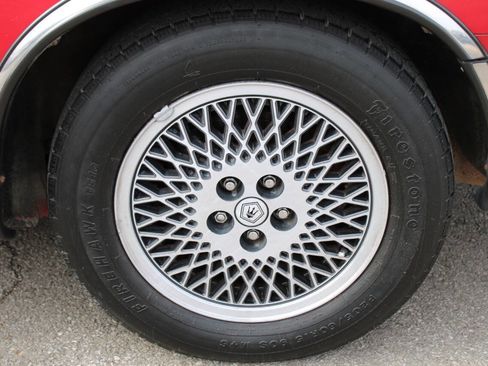 Used 1989 Chrysler TC by Maserati Turbo 2dr Convertible image 18