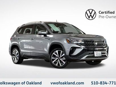 Certified 2022 Volkswagen Taos SE