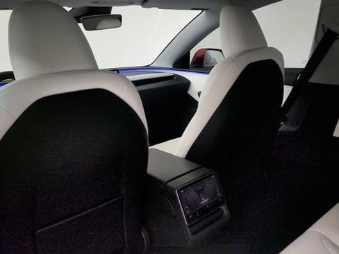 Used 2025 Tesla Model 3 RWD image 43