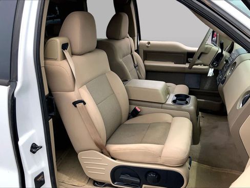 Used 2005 Ford F150 XL RWD image 8
