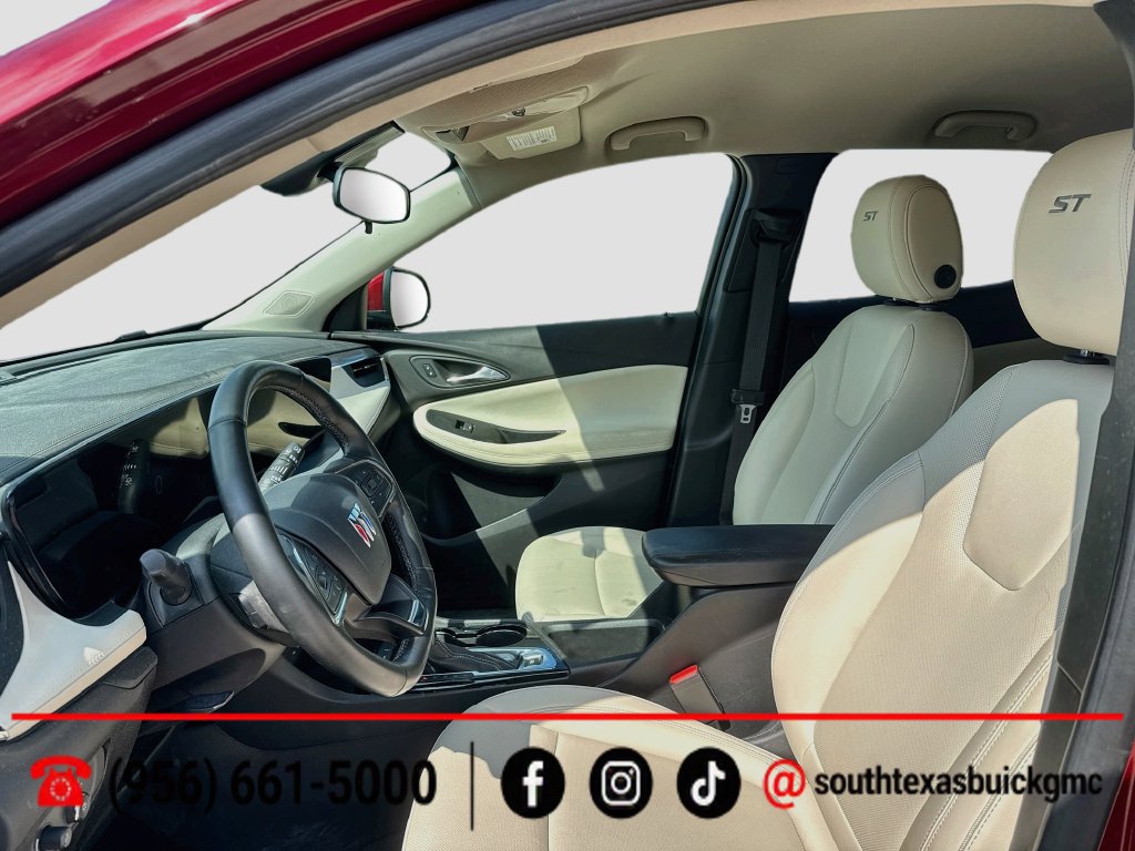 Used 2025 Buick Encore GX Sport Touring w/ Comfort Package FWD image 11