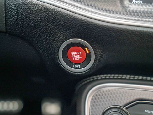 Used 2019 Dodge Challenger SRT Hellcat Redeye RWD image 20