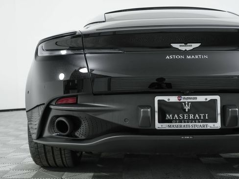 Used 2019 Aston Martin DB11 Coupe RWD image 50
