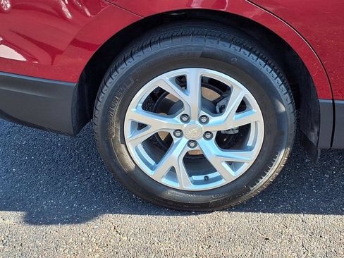 Used 2020 Chevrolet Equinox LT FWD image 9