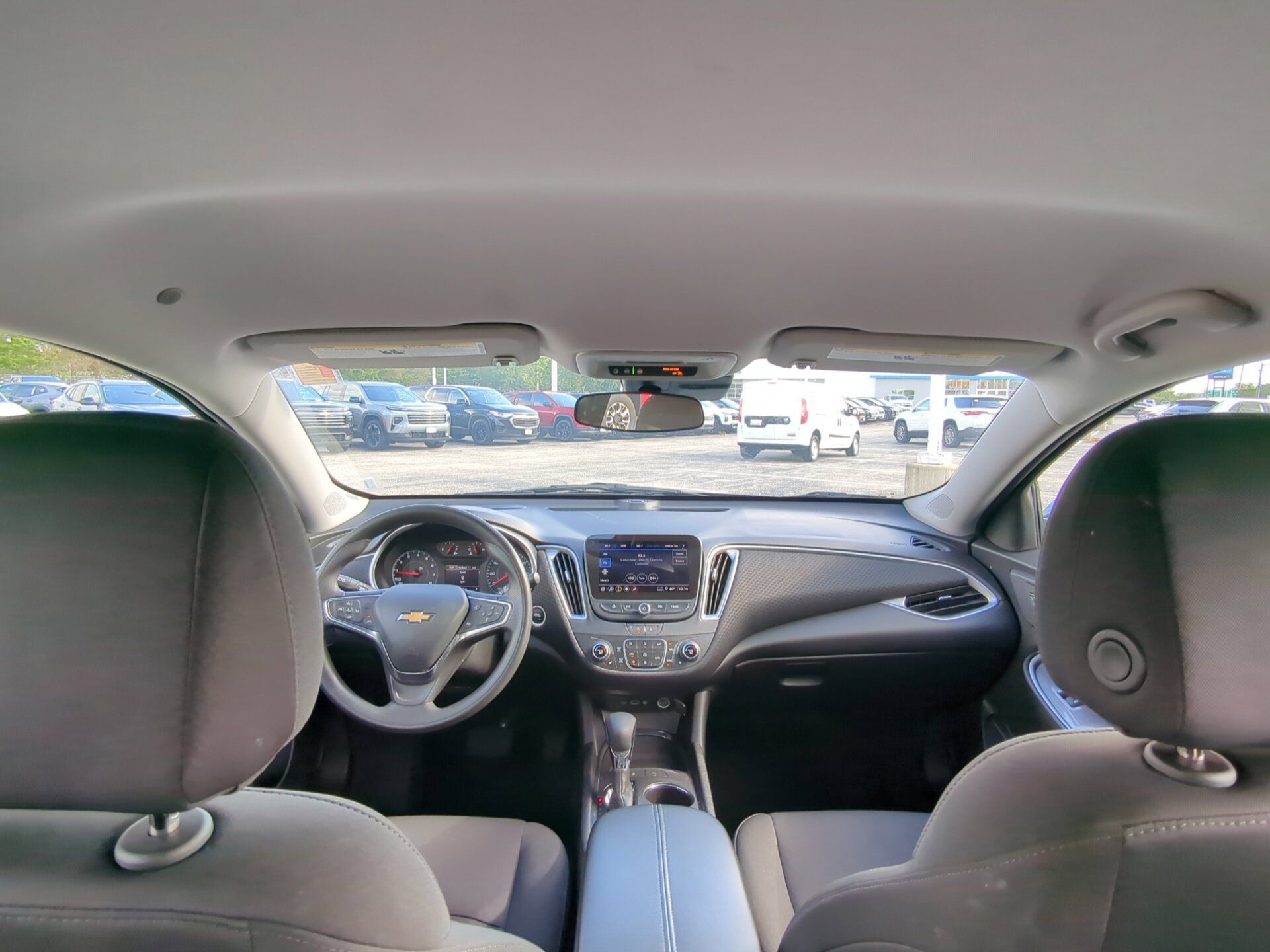 Used 2025 Chevrolet Malibu LT FWD image 13