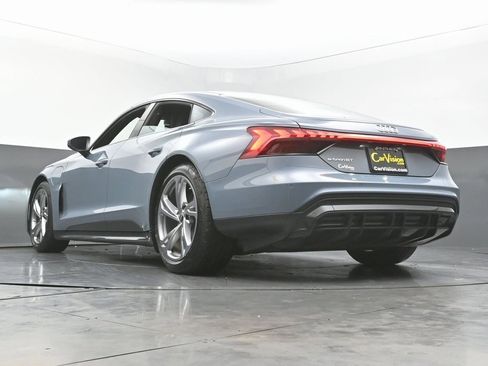 Used 2022 Audi e-tron GT Premium Plus image 49