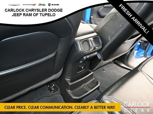 Used 2022 Jeep Wrangler Sahara image 30