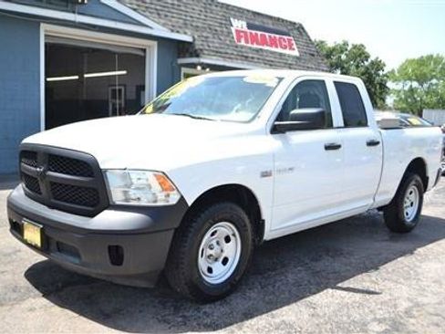 Used 2014 RAM 1500 Tradesman AWD/4WD image 3