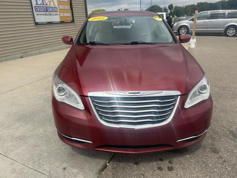 Used 2013 Chrysler 200 LX FWD image 2