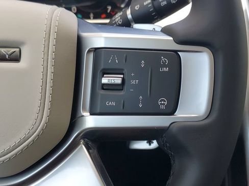New 2026 Land Rover Discovery Dynamic SE AWD/4WD image 25