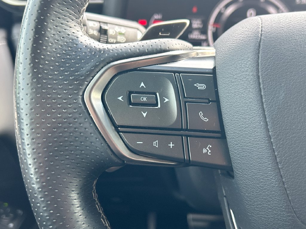 Used 2024 Lexus LX 600 F Sport AWD/4WD image 28