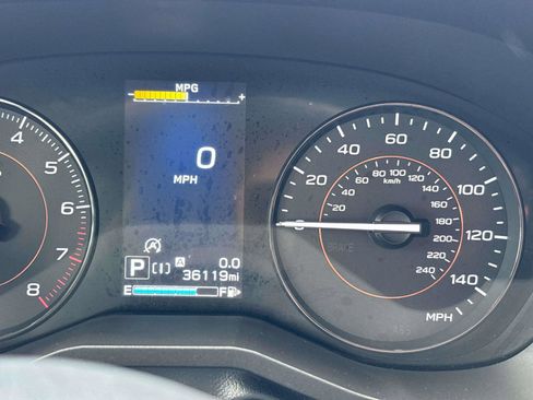 Used 2021 Subaru Crosstrek 2.0i Premium image 22