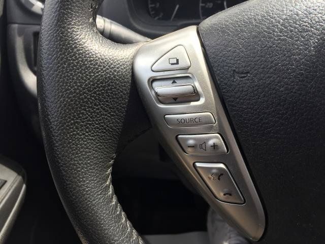 Used 2015 Nissan Versa Note SV FWD image 15