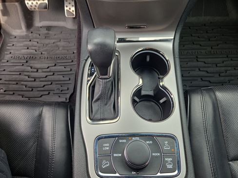 Used 2018 Jeep Grand Cherokee High Altitude AWD/4WD image 24