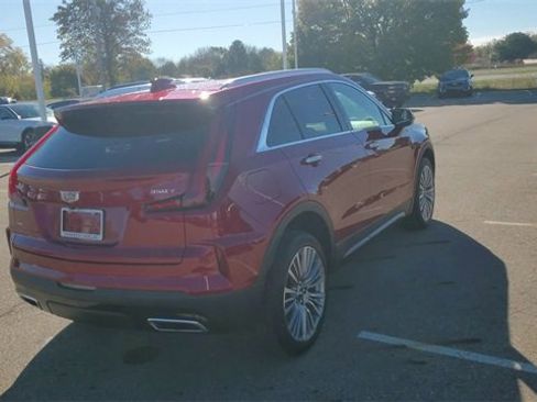 Certified 2024 Cadillac XT4 Premium Luxury image 8