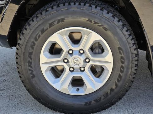 Used 2024 Toyota 4Runner SR5 RWD image 9