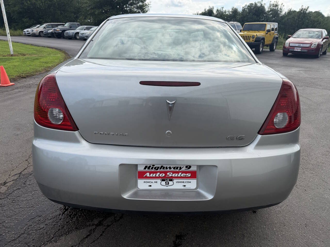 Used 2006 Pontiac G6 Sedan w/ Drivers Package FWD image 5