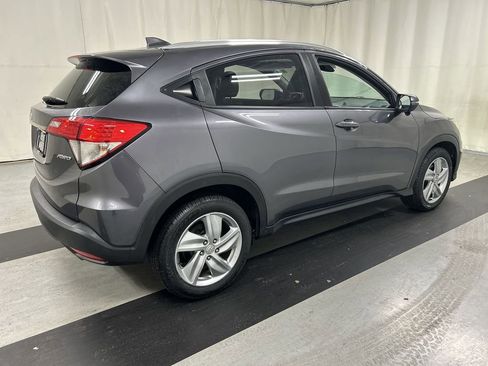 Used 2019 Honda HR-V EX image 2