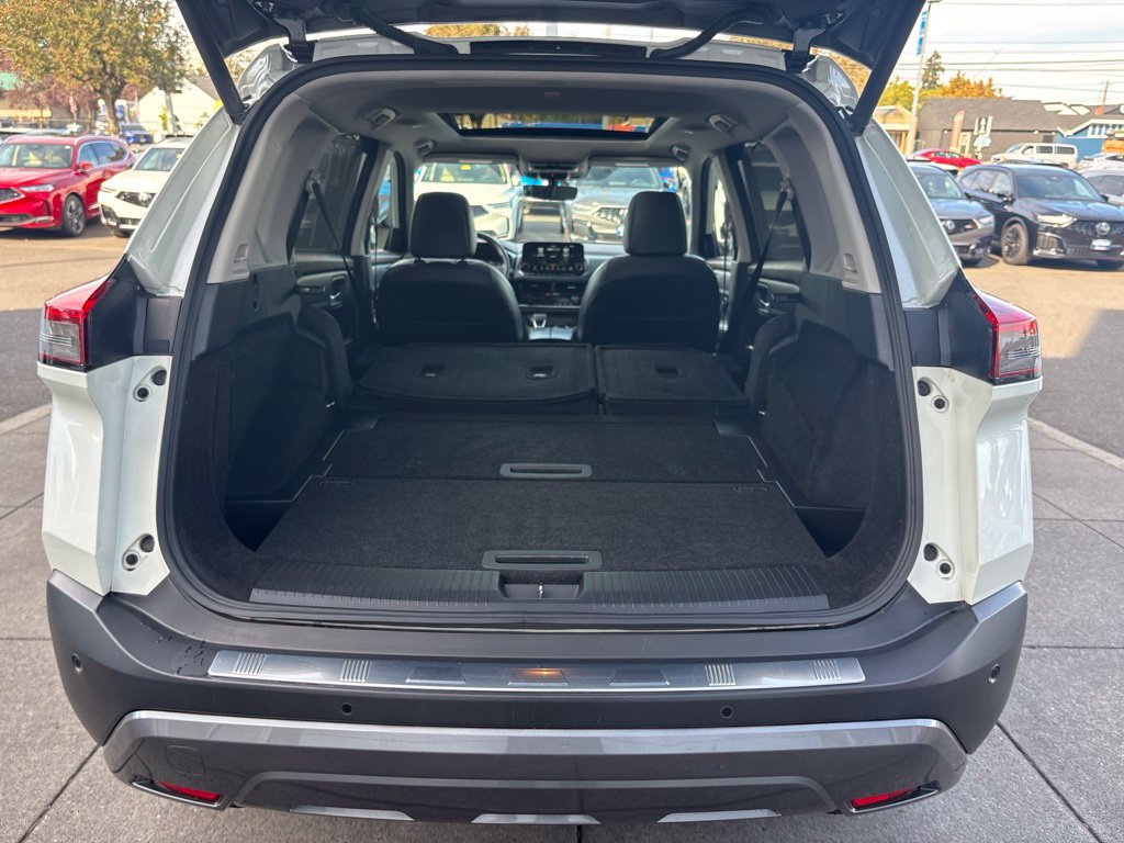 Used 2023 Nissan Rogue SL w/ SL Premium Package AWD/4WD image 32
