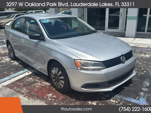 Used 2014 Volkswagen Jetta S FWD image 12