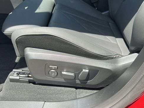 New 2025 BMW X3 xDrive30i w/ Premium Package image 12