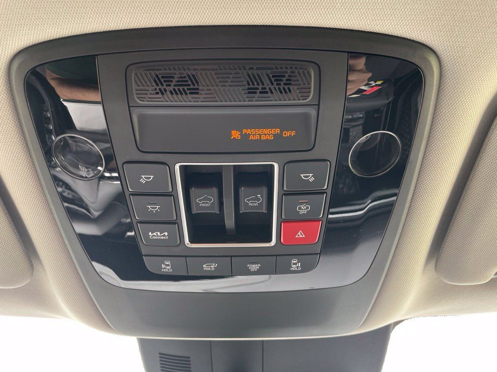 New 2027 Kia Carnival SX Prestige FWD image 21