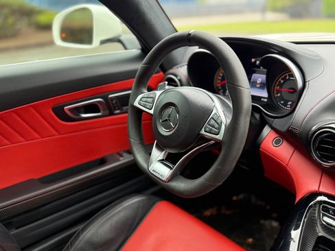 Used 2017 Mercedes-Benz AMG GT S image 24