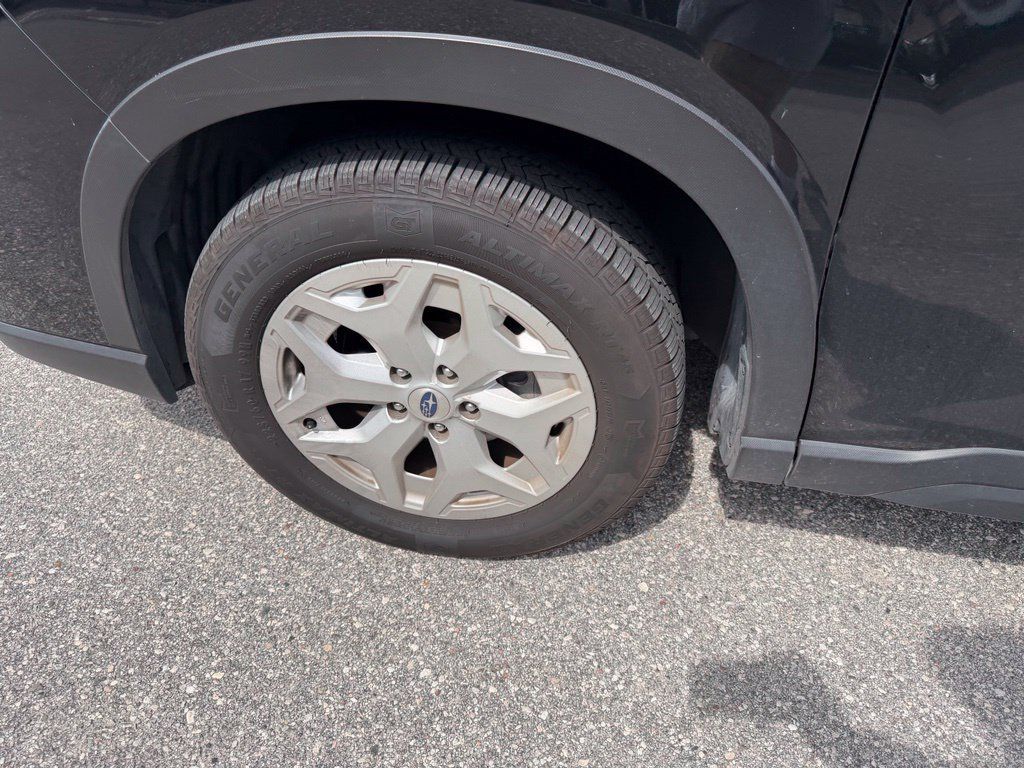 Used 2019 Subaru Forester w/ Alloy Wheel Package AWD/4WD image 9