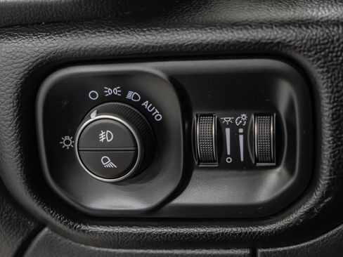 Used 2025 RAM 3500 Laramie w/ Night Edition AWD/4WD image 28