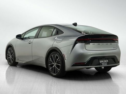 Used 2025 Toyota Prius Limited image 3