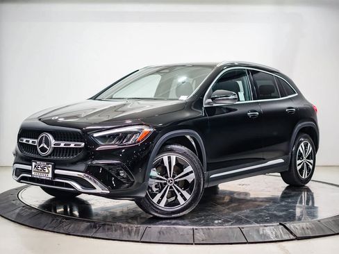 Used 2025 Mercedes-Benz GLA 250 image 1