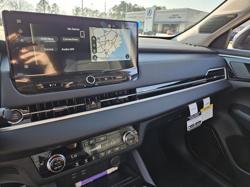 New 2026 Mitsubishi Outlander AWD image 13