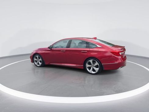 Used 2019 Honda Accord Touring image 6