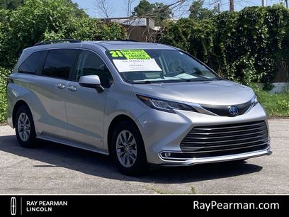 Used 2021 Toyota Sienna XLE w/ XLE Plus Package